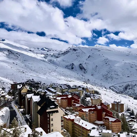 Estupendo Duplex En Sierra Nevada * 모나칠